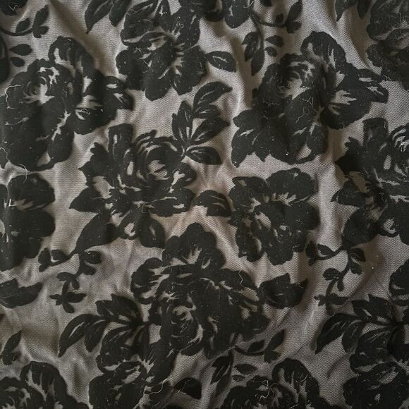 New Torrid 0 (Large) Bodysuit Black Burnout Velvet Mesh Roses Floral Goth Alt - Picture 11 of 11